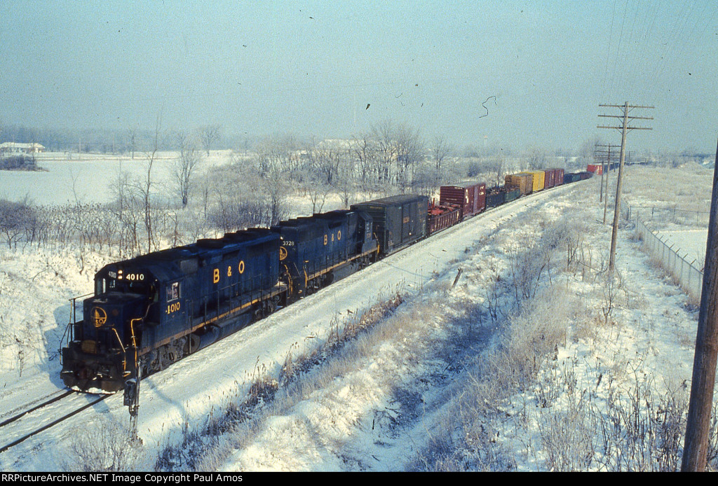 BO 4010 Short term leased to the ATSF during the 1979-1980 time period, where BO 4010 was temporarily renumbered to BO 9010 to avoid conflicts with ATSFs own locomotive roster. Unit was renumbered back to BO 4010 when the lease ended